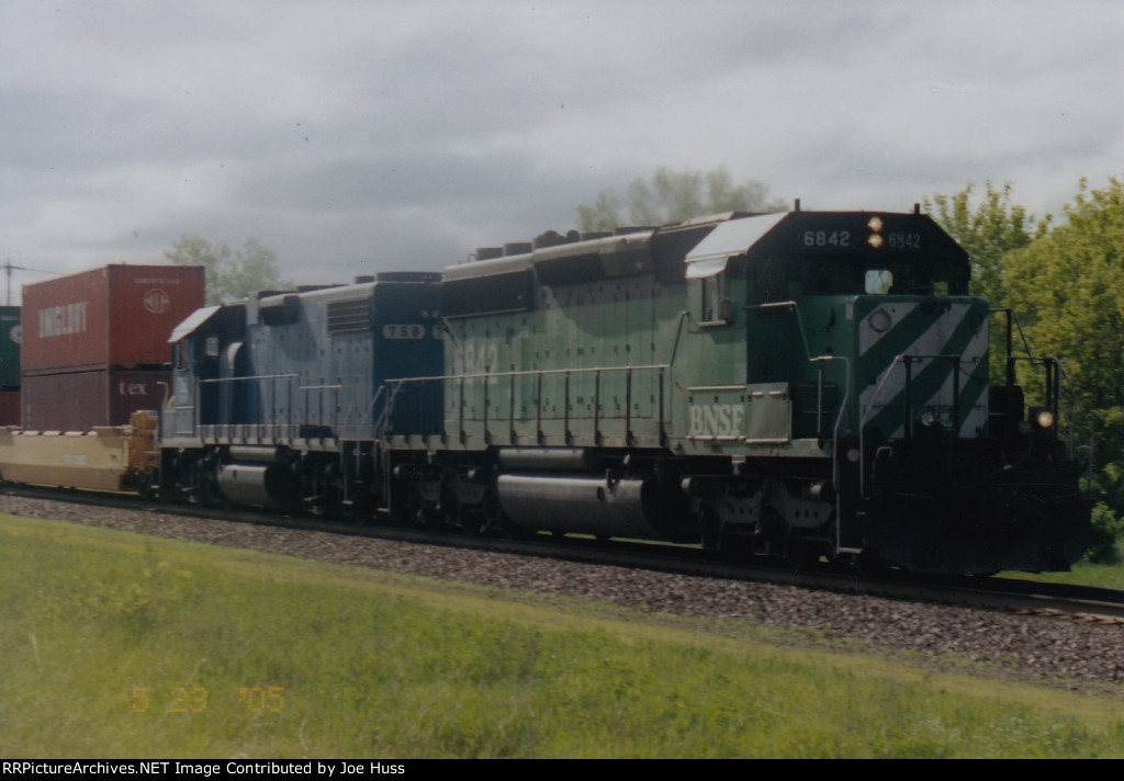 BNSF 6842 West